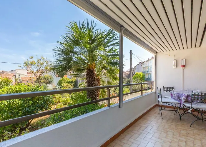 Апартаменти Beausejour *