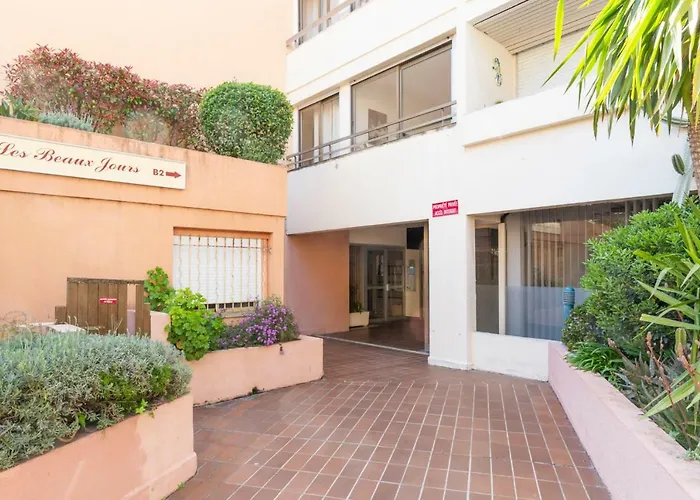 Beausejour Апартаменти *